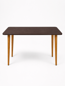 Space-Saving Desk