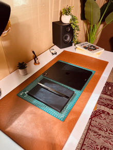 Space-Saving Desk